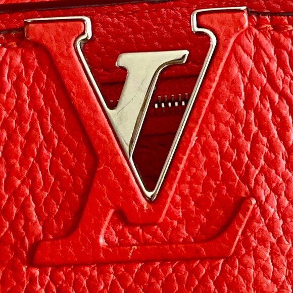 Louis Vuitton Taurillon Capucines BB Red - Picture 5 of 9